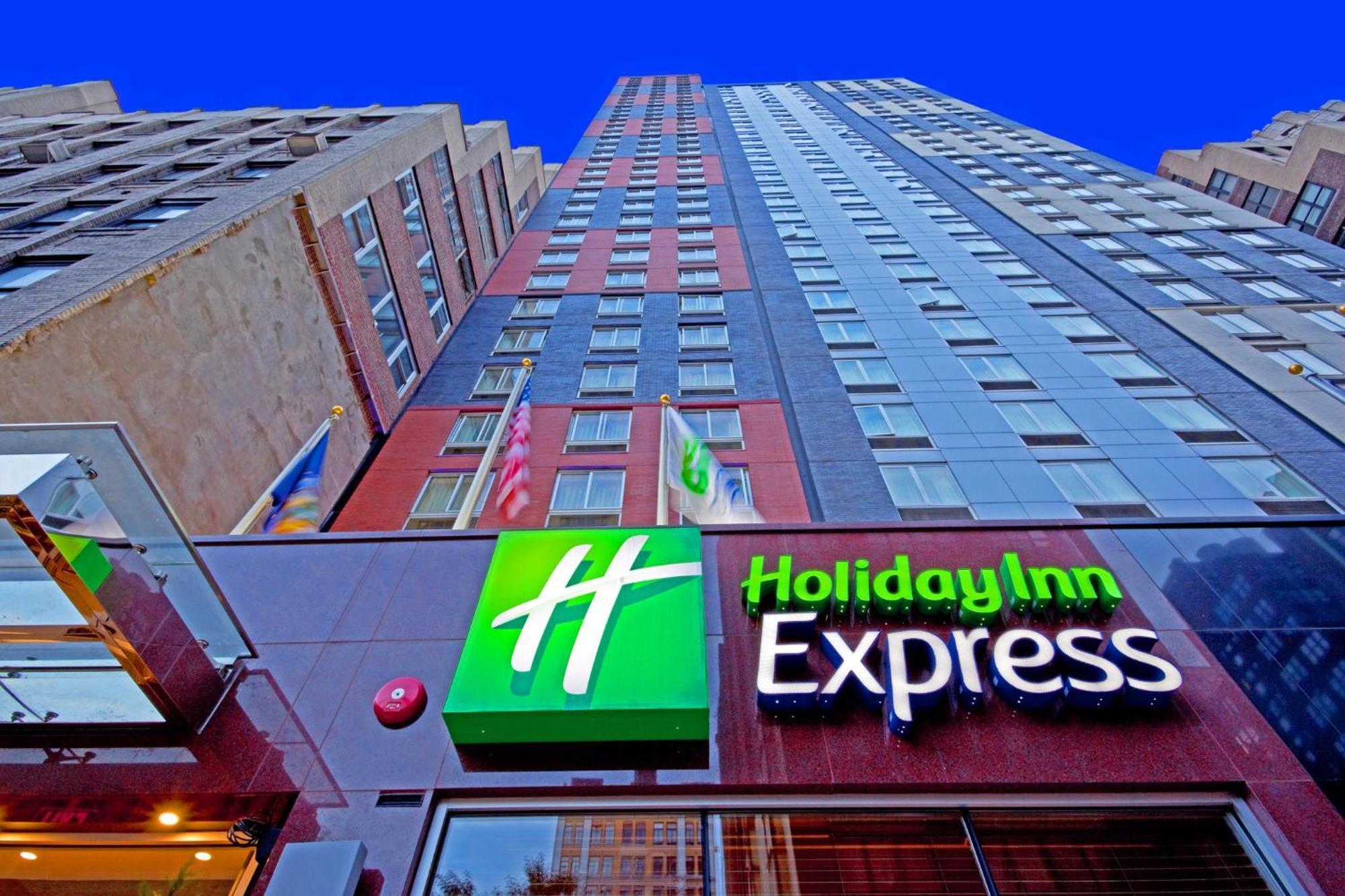 Holiday Inn Express - Times Square, An Ihg Hotel New York Dış mekan fotoğraf